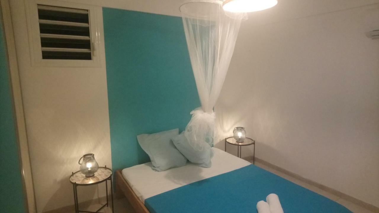 La Kay'Loulou Avec Spa Et Piscine 생피에르 외부 사진